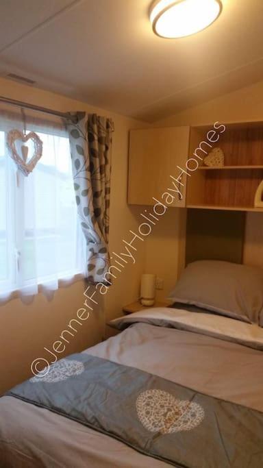 Jenner Family Holiday Homes At Tattershall Lakes دوغدايك المظهر الخارجي الصورة