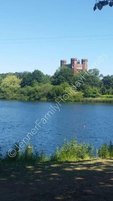 Jenner Family Holiday Homes At Tattershall Lakes دوغدايك المظهر الخارجي الصورة