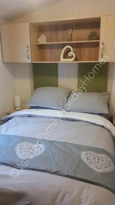 Jenner Family Holiday Homes At Tattershall Lakes دوغدايك المظهر الخارجي الصورة